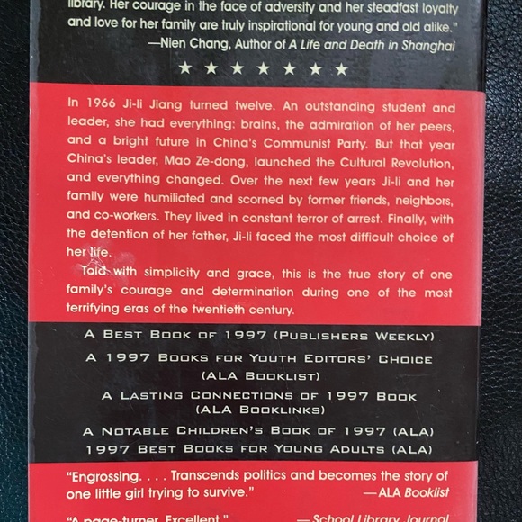 📘Red Scarf Girl-True Story of Surviving Communist China - Picture 2 of 4